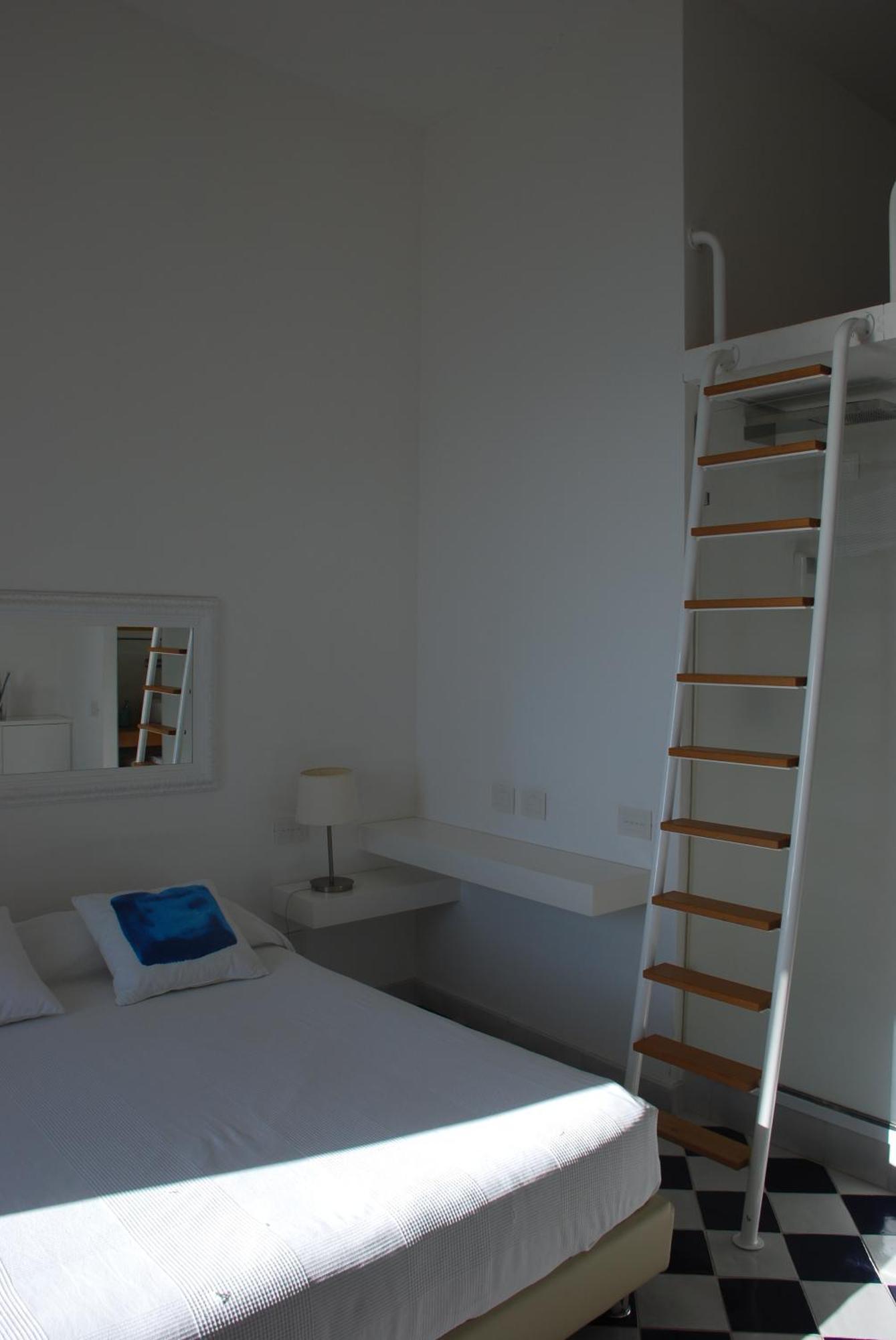 Ganimede Centro Storico Apartment Сперлонга Екстериор снимка
